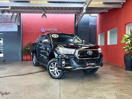 TOYOTA HILUX 2.7 SRV 4X2 CD 16V FLEX 4P AUTOMÁTICO TOYOTA HILUX 2.7 SRV 4X2 CD 16V FLEX 4P AUTOMÁTICO
